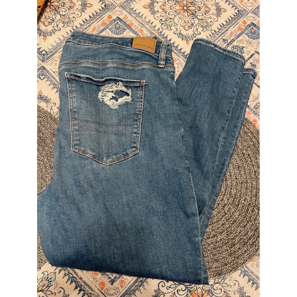 American Eagle Next Level Stretch Distressed Skinny Jeans Womens 18 Regular Blue